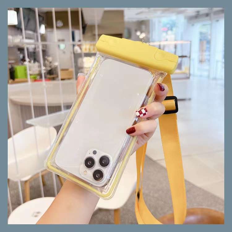 ポシェット　防水スマホポシェット