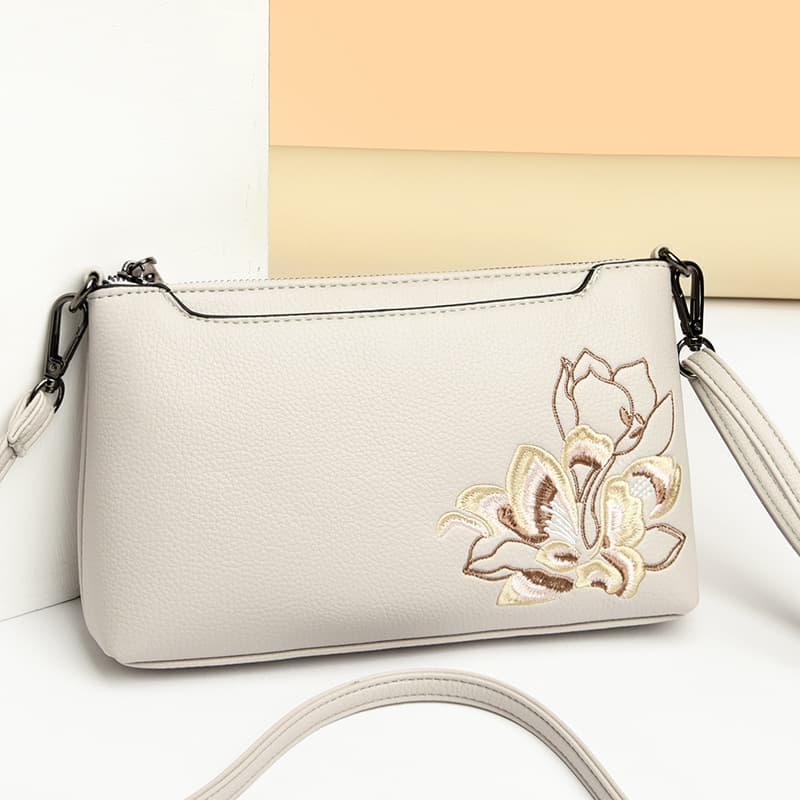 ポシェット　花柄刺繍入り多機能ショルダーポシェット