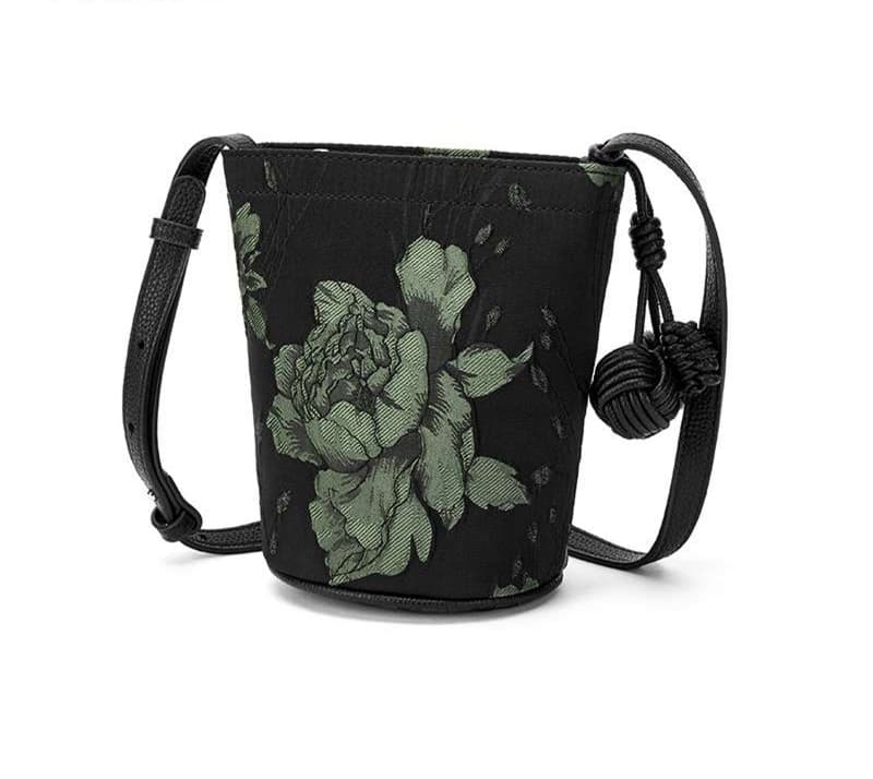 花柄刺繍入りポシェット