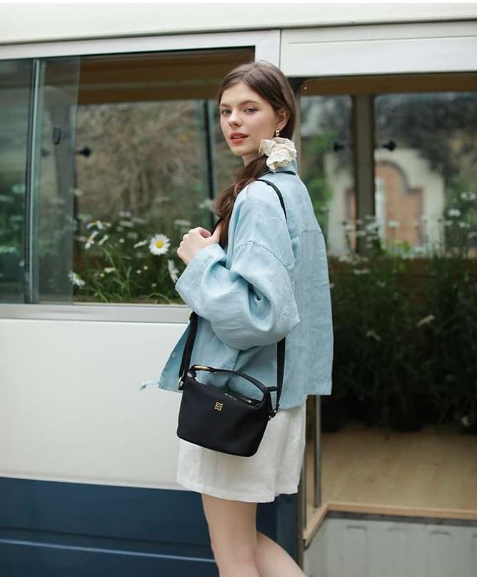 シンプル上品 ポシェット