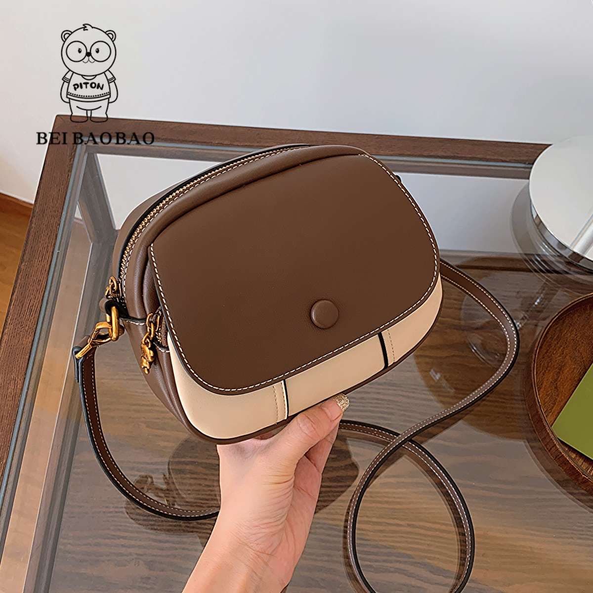 シンプル上品ミニポシェット