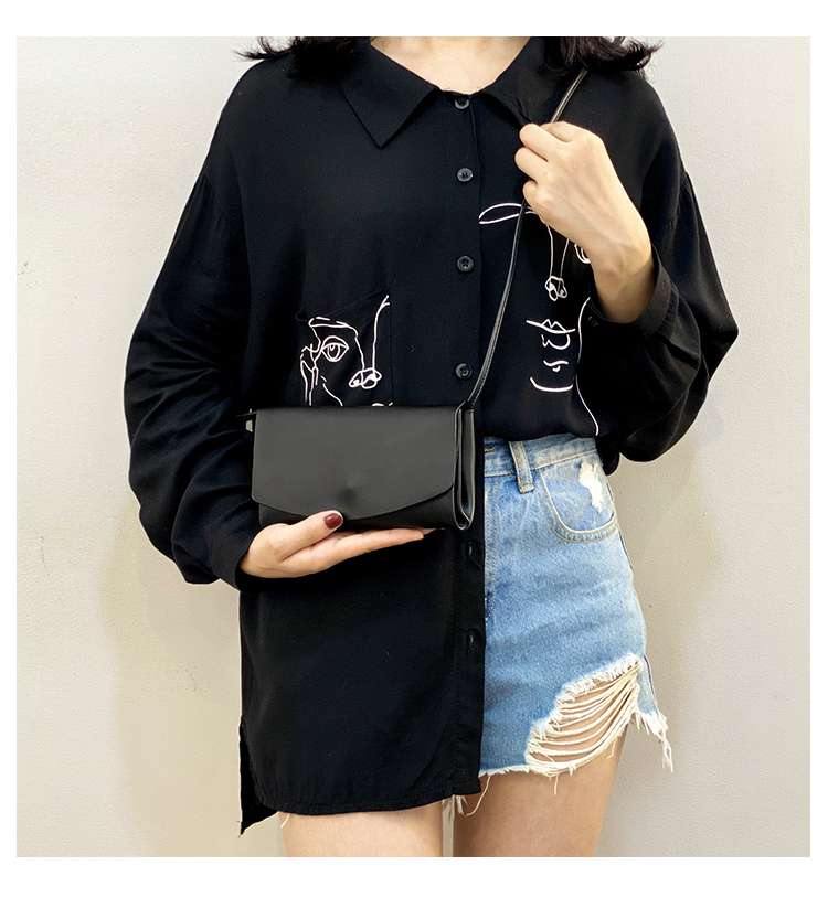 ポシェット　長方形フォルムポシェット