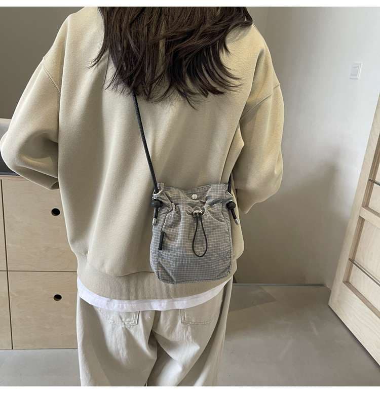 シンプル巾着 ミニポシェット