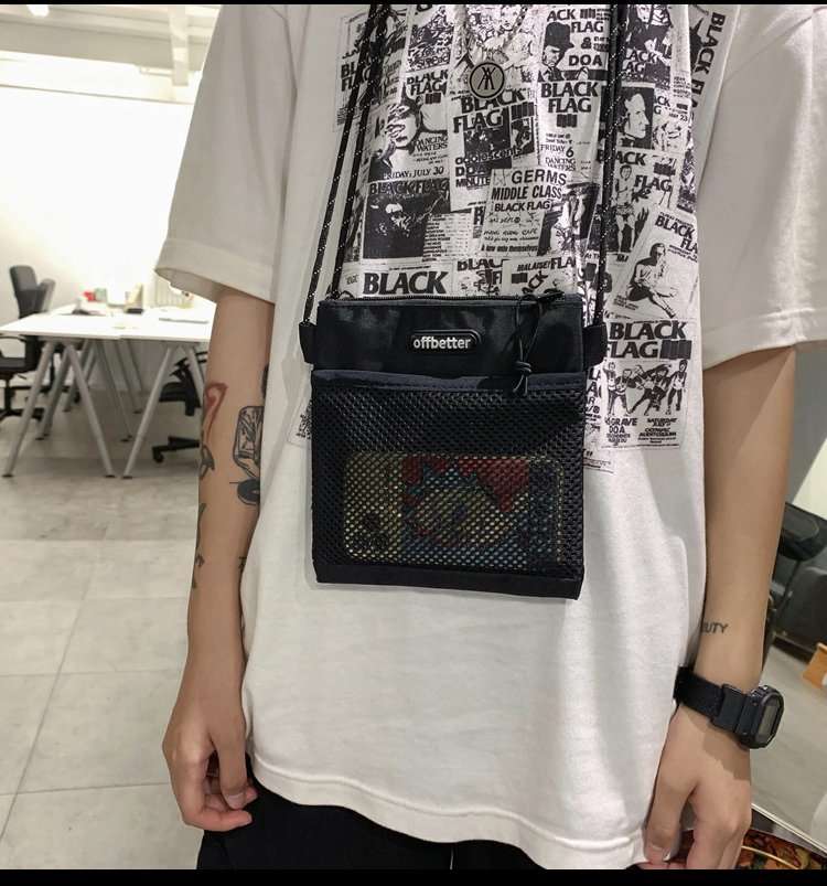 メッシュポケット付き多機能ポシェット