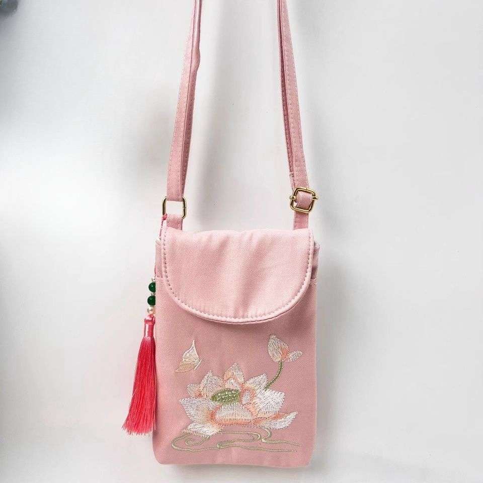 花刺繍入り和風タッセル付きポシェット