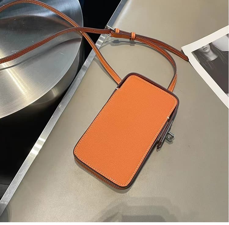 スマホ収納ミニショルダーポシェット