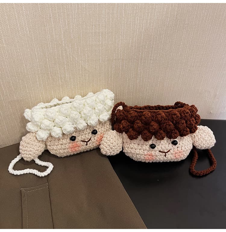 ポシェット　もこもこひつじのお出かけポシェット