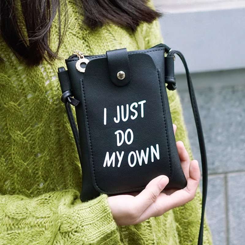 スマホ収納ポシェット