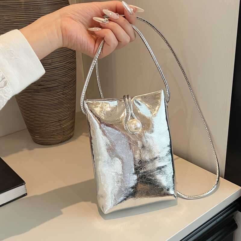 ポシェット　パール付き上品ミニポシェット