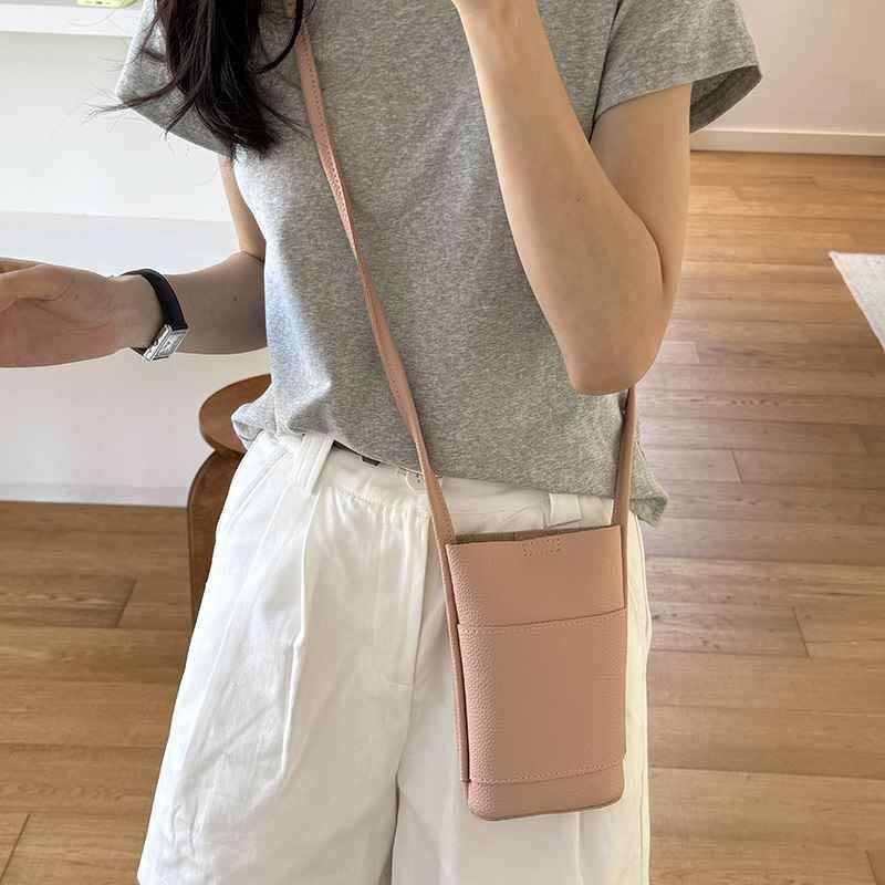 ポシェット　シンプル スマホポシェット