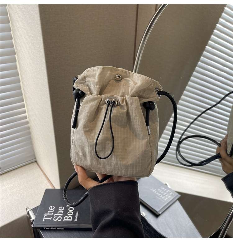 シンプル巾着 ミニポシェット