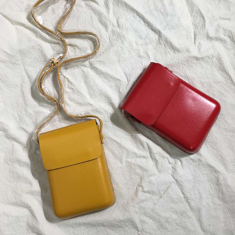 ポシェット　シンプル洗練ミニポシェット