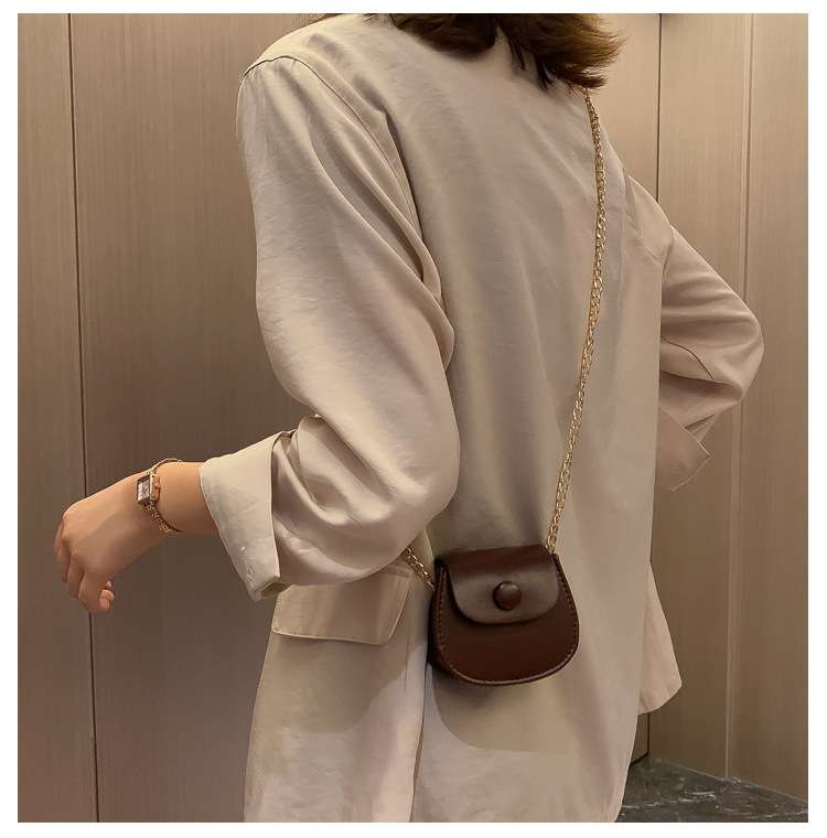 ポシェット　チェーンストラップ ミニポシェット