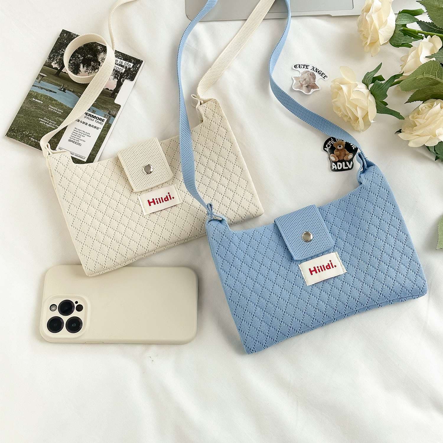 バタフライ刺繍入りミニポシェット