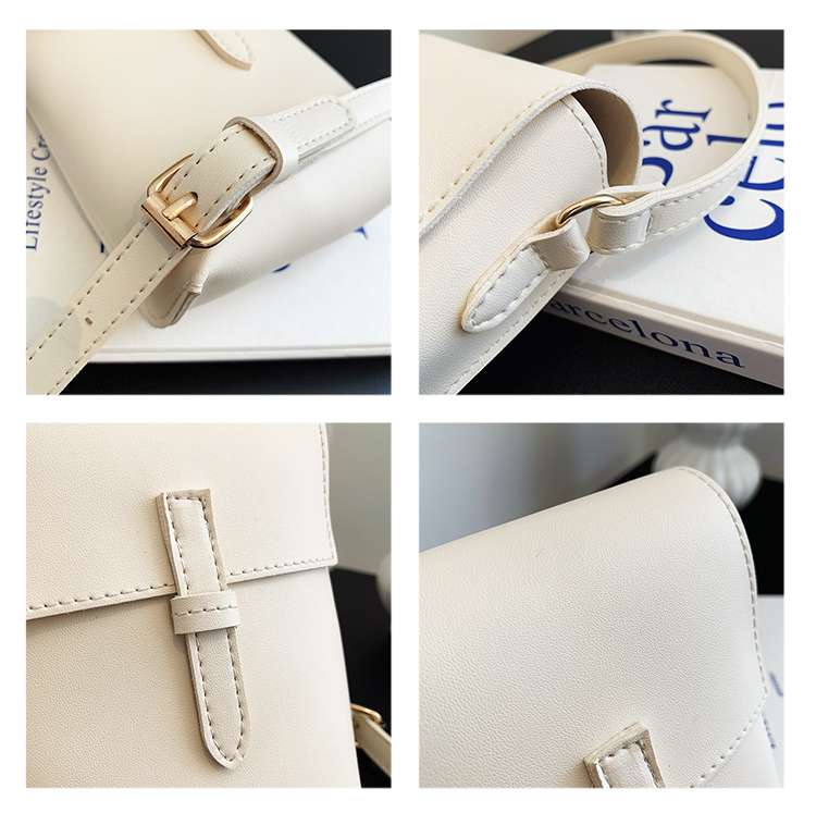 ポシェット　シンプルデザイン スマホポシェット