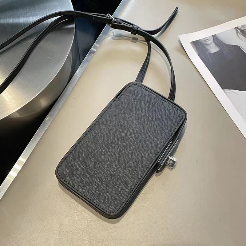 スマホ収納ミニショルダーポシェット