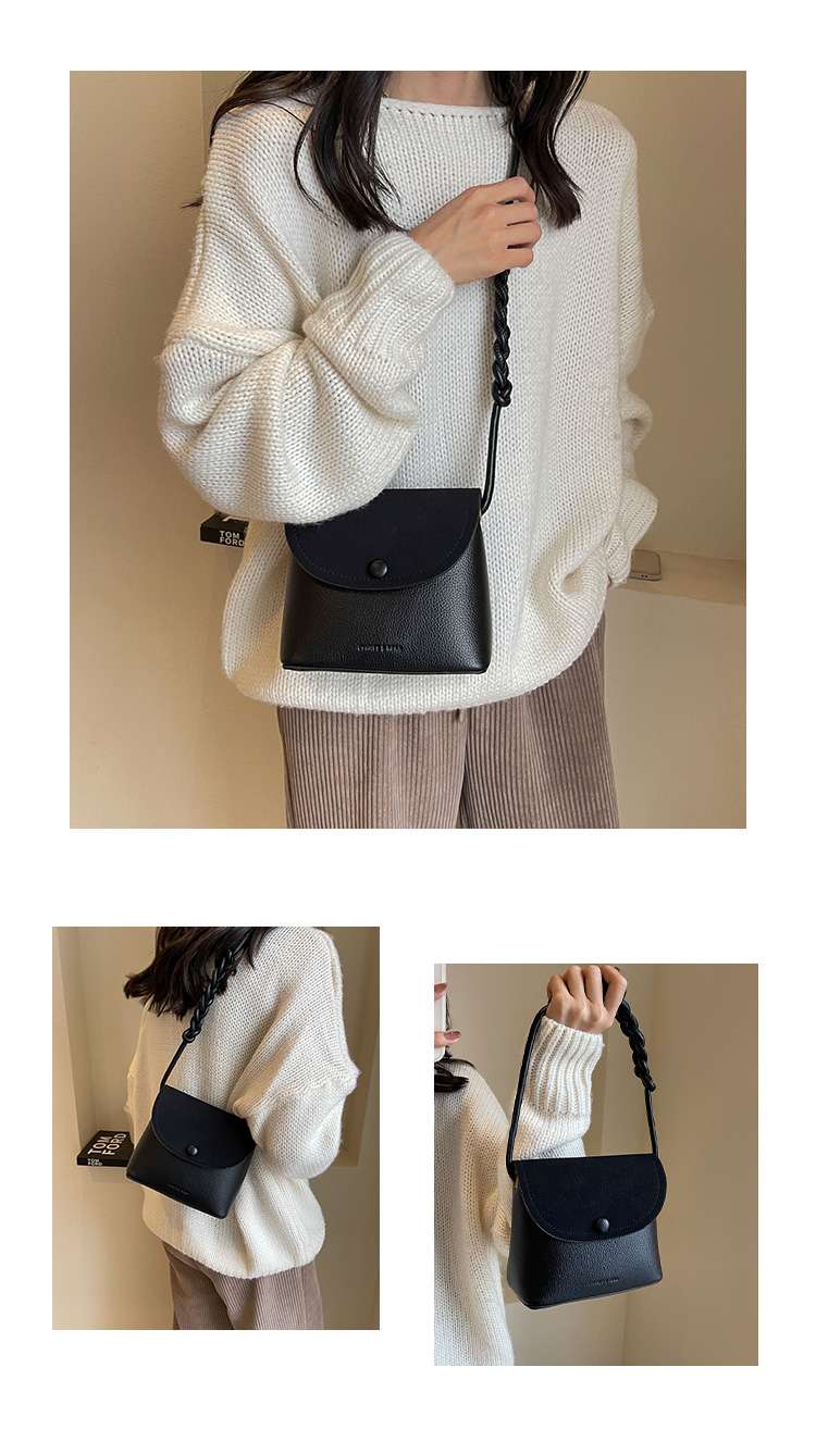 上品な編み込みストラップポシェット