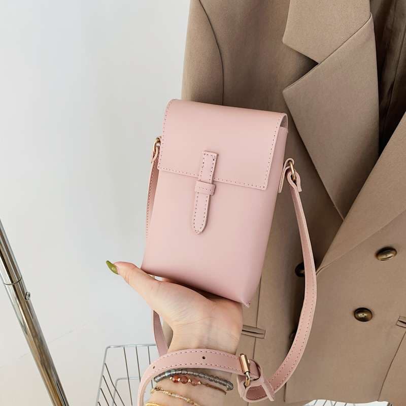 ポシェット　シンプルデザイン スマホポシェット