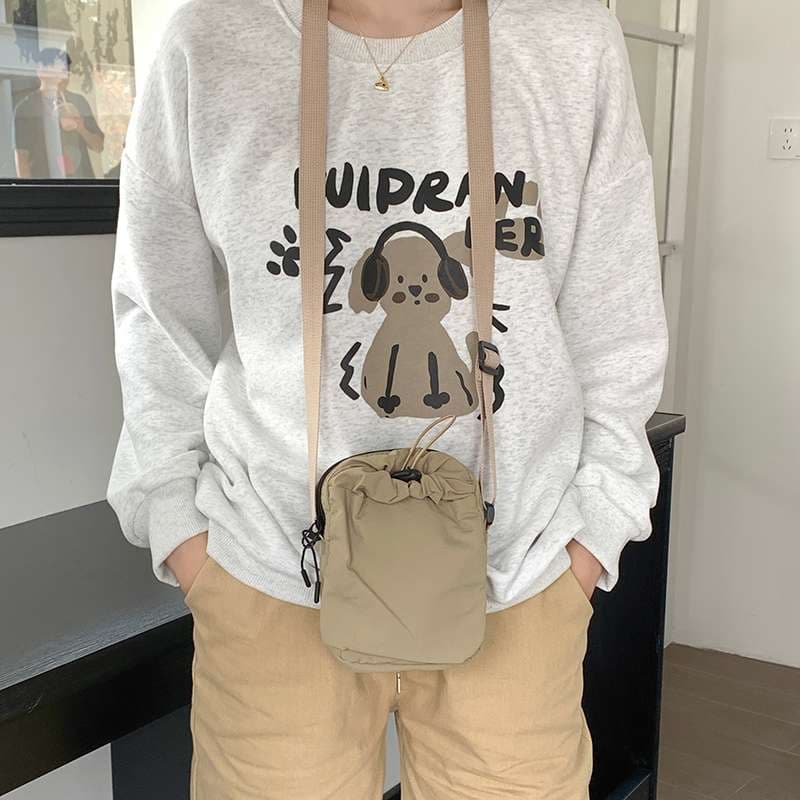 シンプル巾着型ポシェット