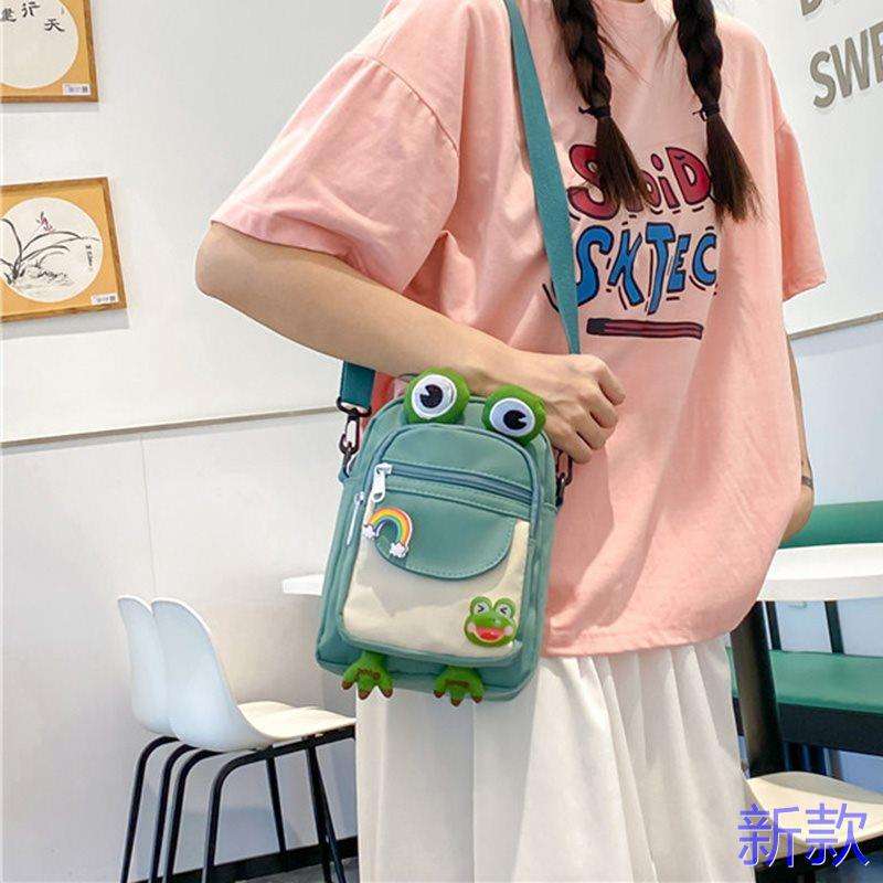 かわいいカエル　ポシェット