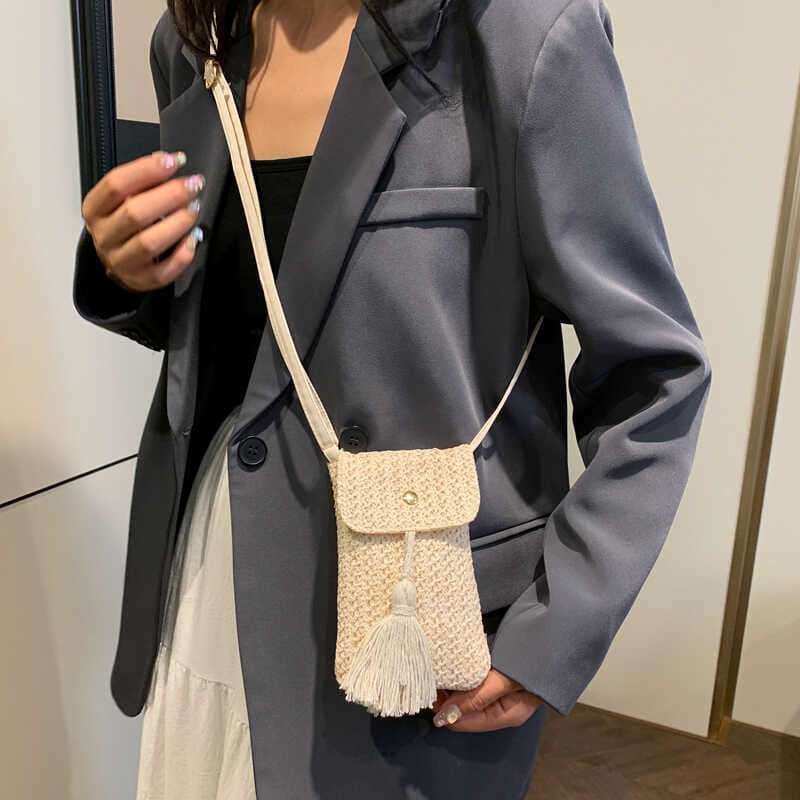 ポシェット　編み目模様ミニポシェット