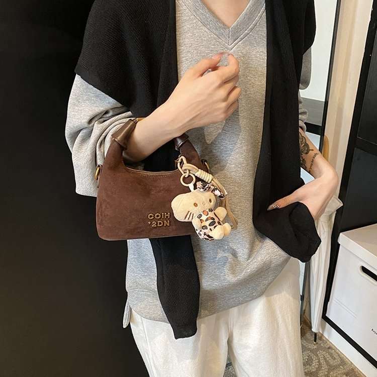 ポシェット　ミニ豹柄ポシェット