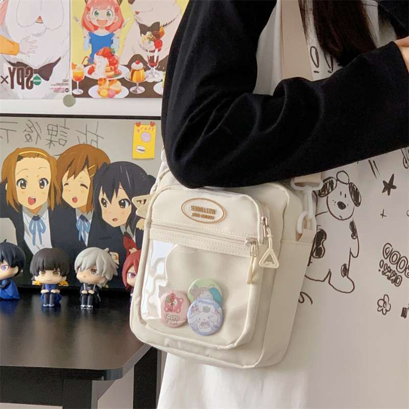 かわいいイラストポシェット